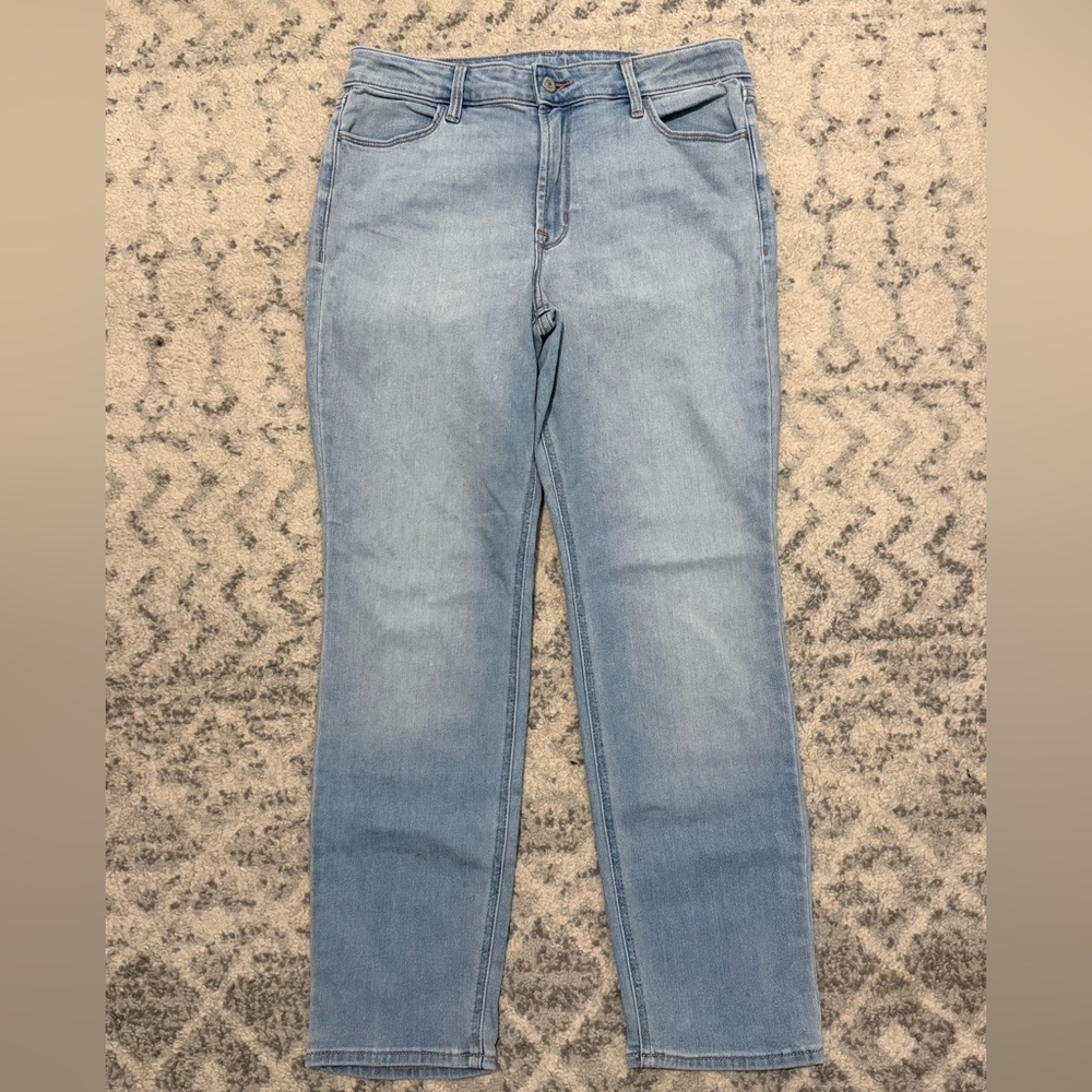 High-Waisted Wow Straight Jeans for Women
